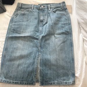 Levi’s High Rise Skirt
